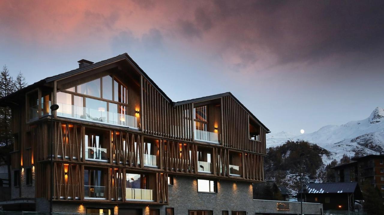 Chalet Blanc بيريوِل تْشيرفينيا المظهر الخارجي الصورة
