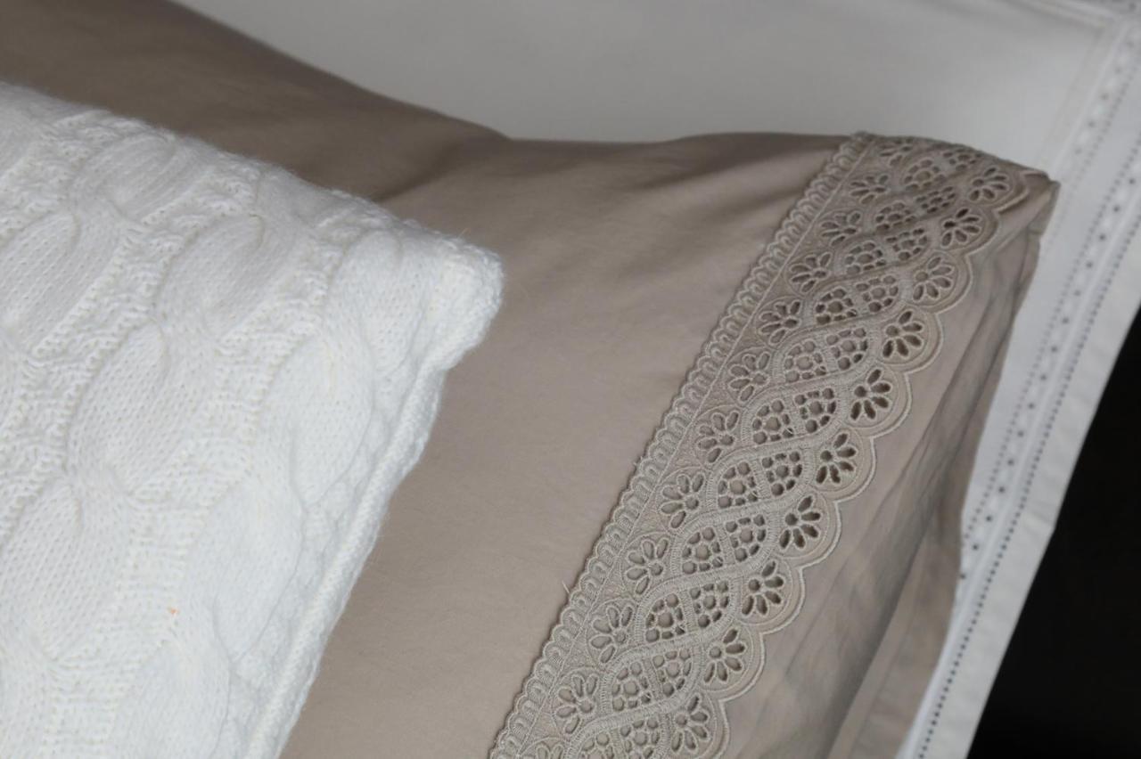 Chalet Blanc بيريوِل تْشيرفينيا المظهر الخارجي الصورة