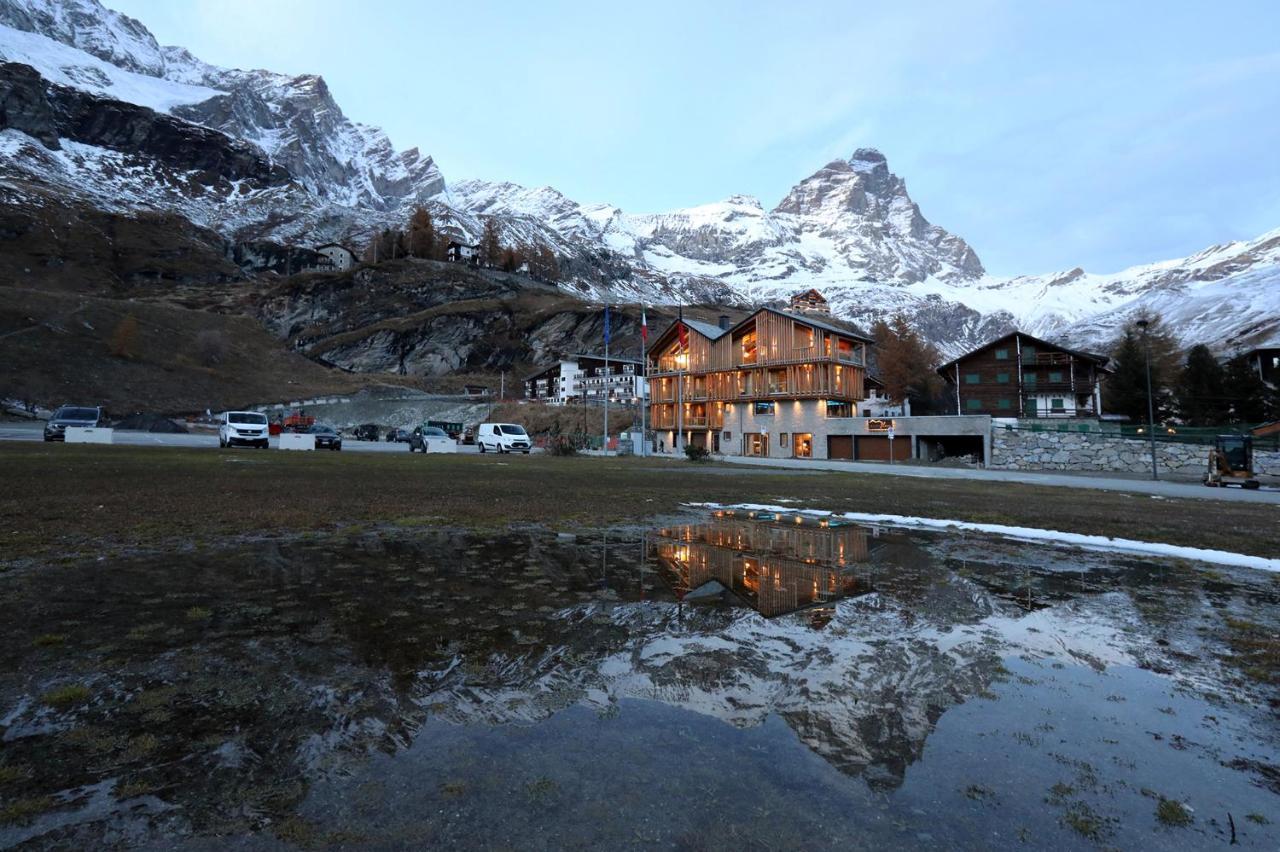 Chalet Blanc بيريوِل تْشيرفينيا المظهر الخارجي الصورة
