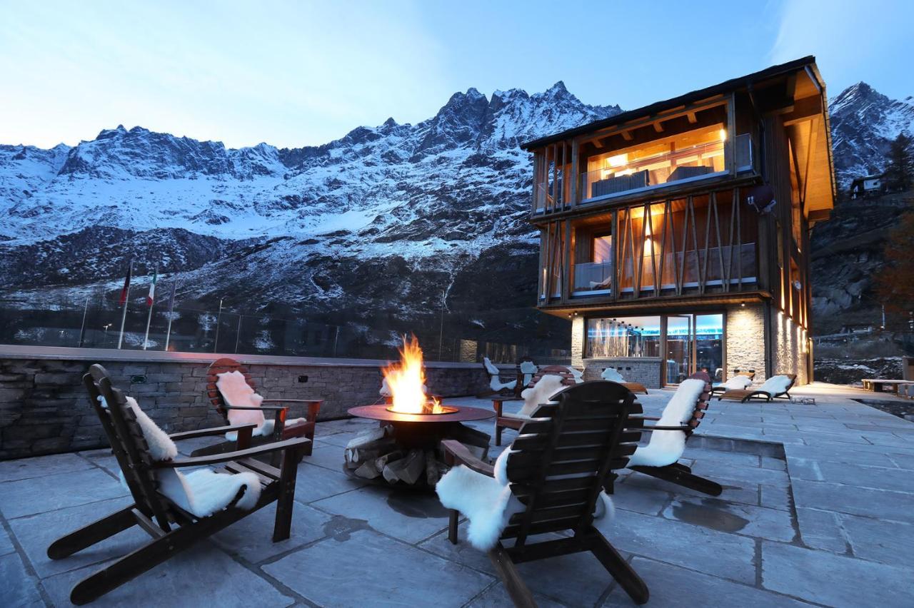 Chalet Blanc بيريوِل تْشيرفينيا المظهر الخارجي الصورة