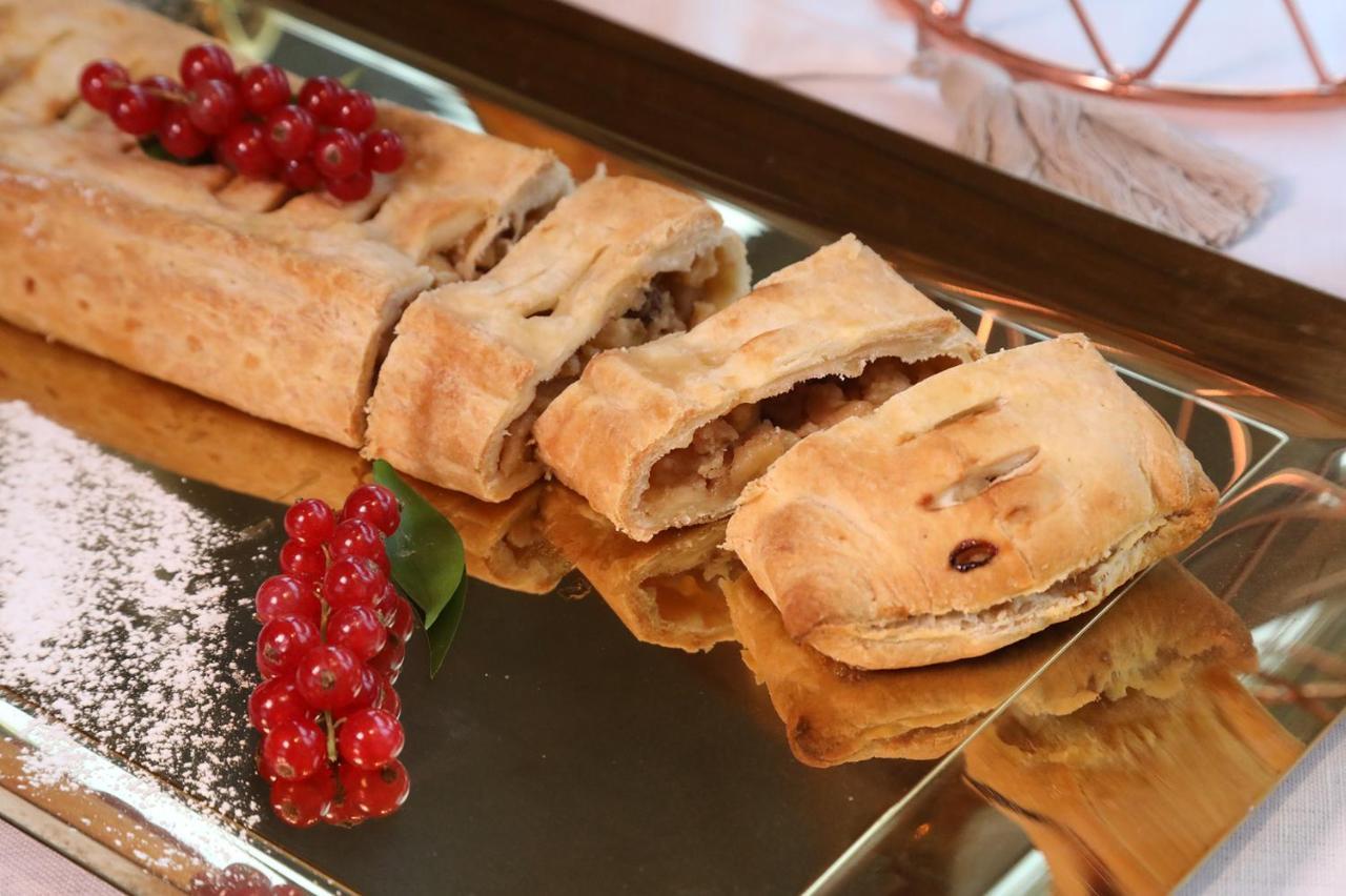 Chalet Blanc بيريوِل تْشيرفينيا المظهر الخارجي الصورة