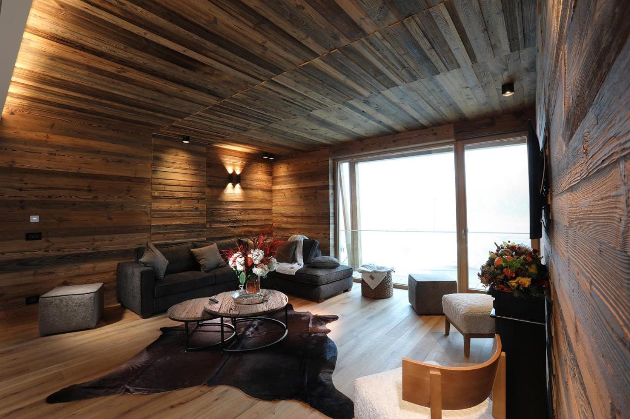 Chalet Blanc بيريوِل تْشيرفينيا المظهر الخارجي الصورة