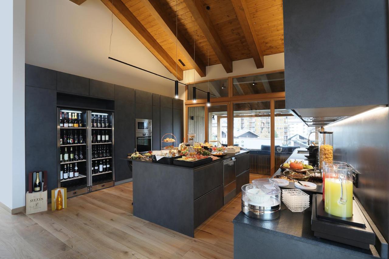 Chalet Blanc بيريوِل تْشيرفينيا المظهر الخارجي الصورة